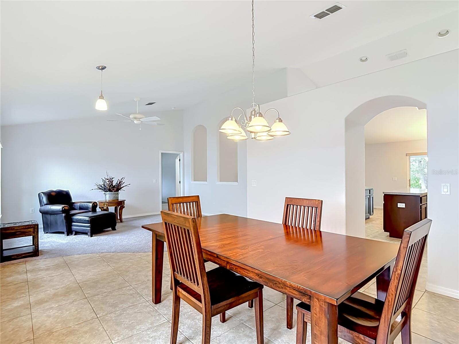 3490 DOW LN photo 4