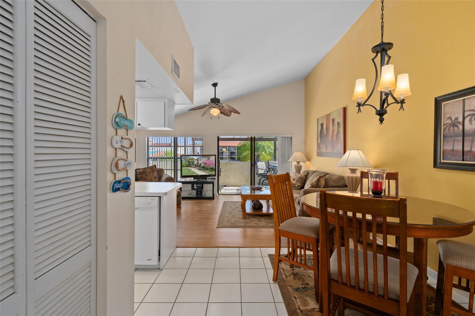 2571 CYPRUS DR #1-201 photo 2