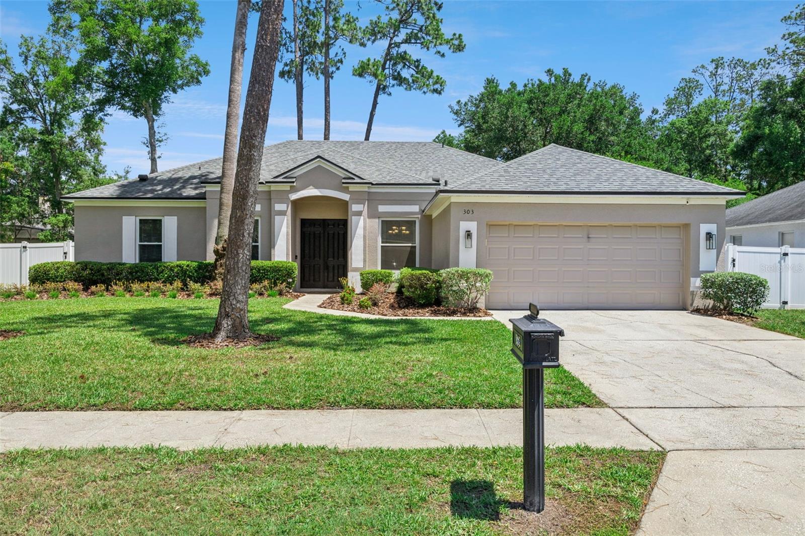 Single Family Residence