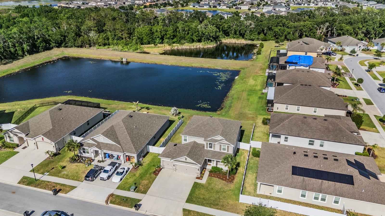 13418 LAKEVIEW OAKS LN photo 3