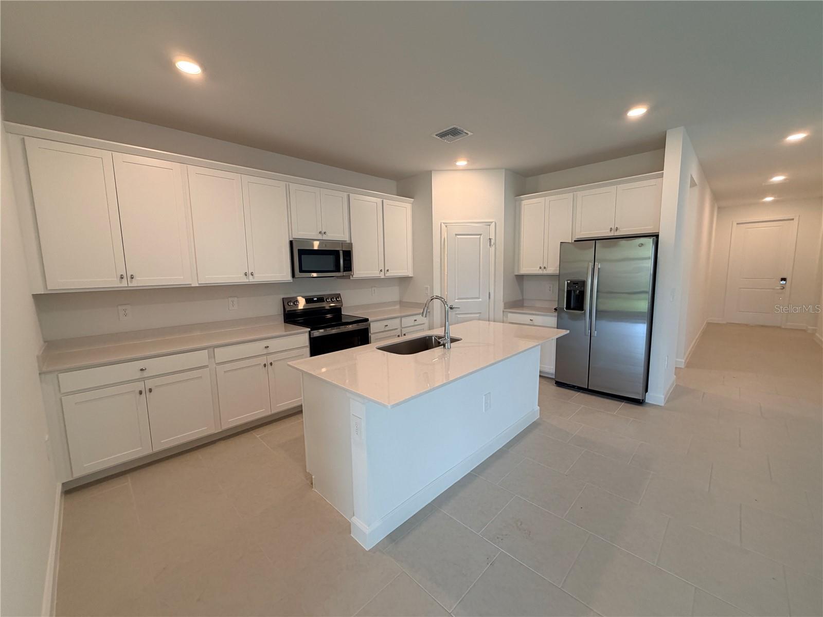 3917 PASSION VINE DR photo 2