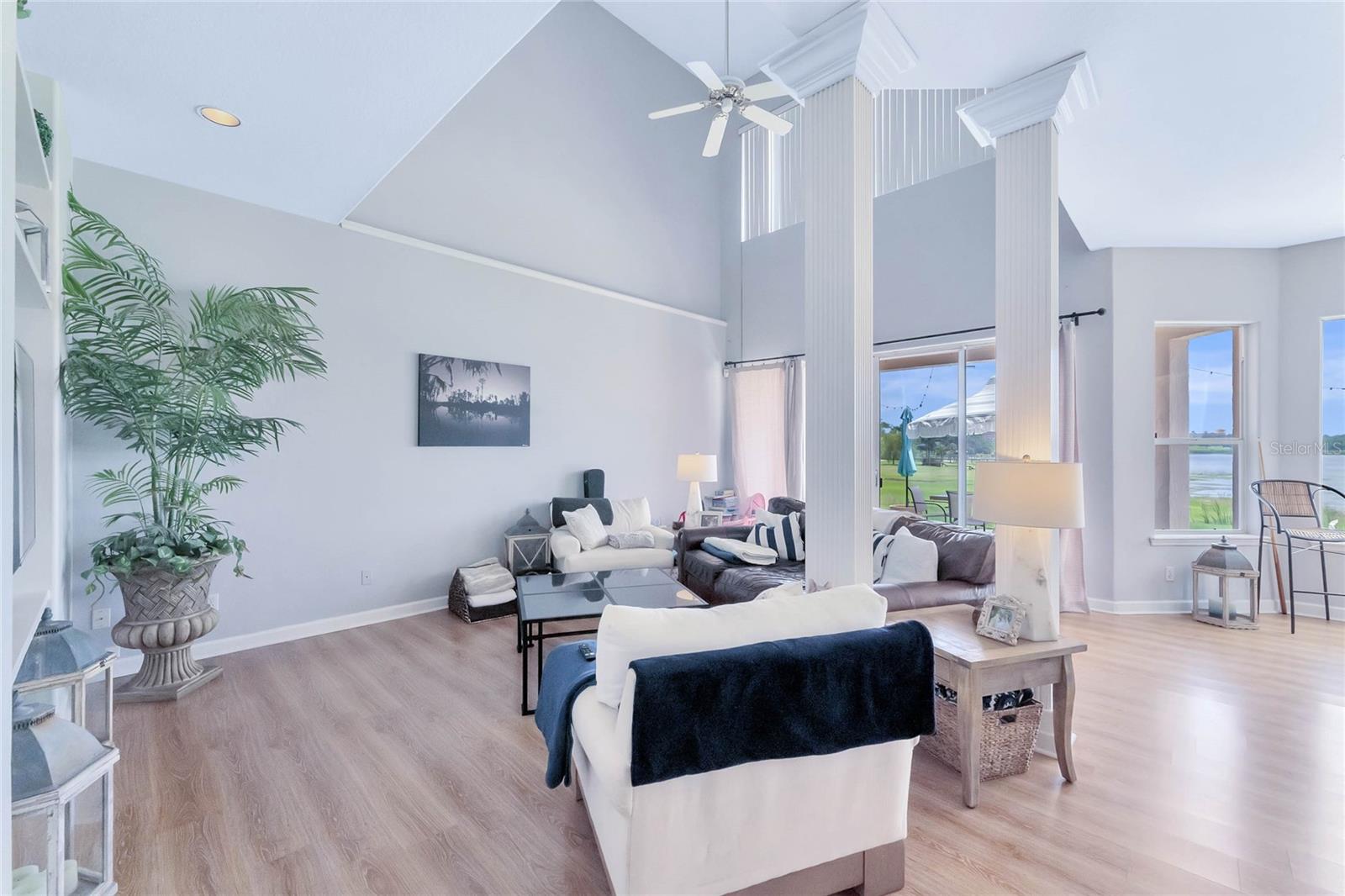 7204 BAY CLUB WAY photo 2