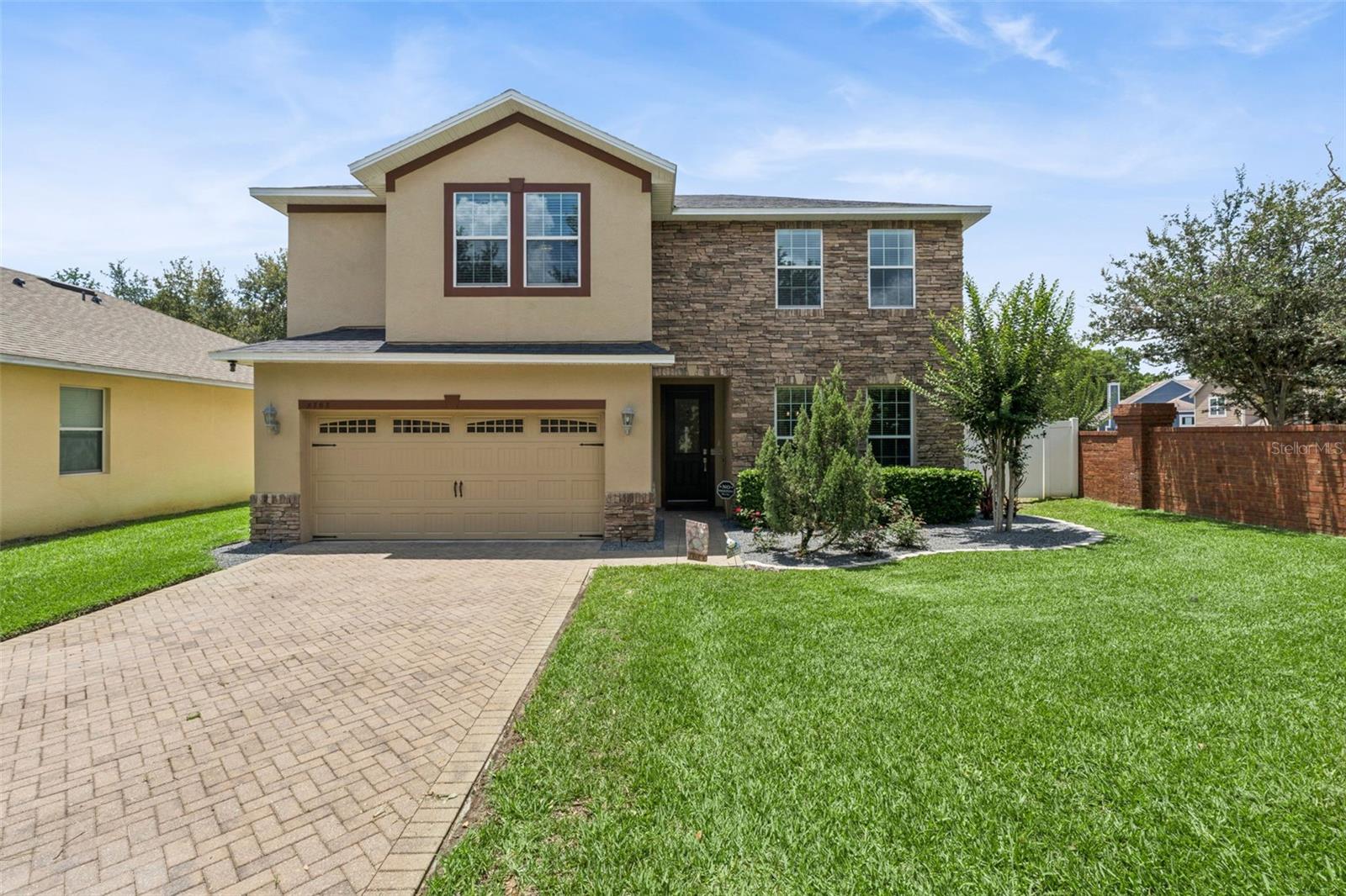 Single Family Residence