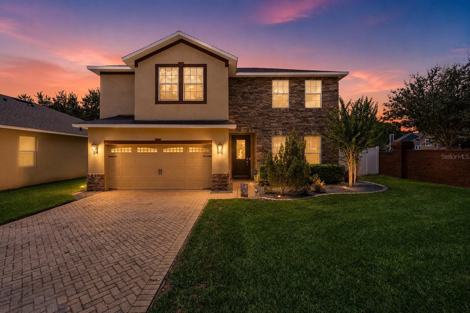 2708 PEPPER LN photo 2