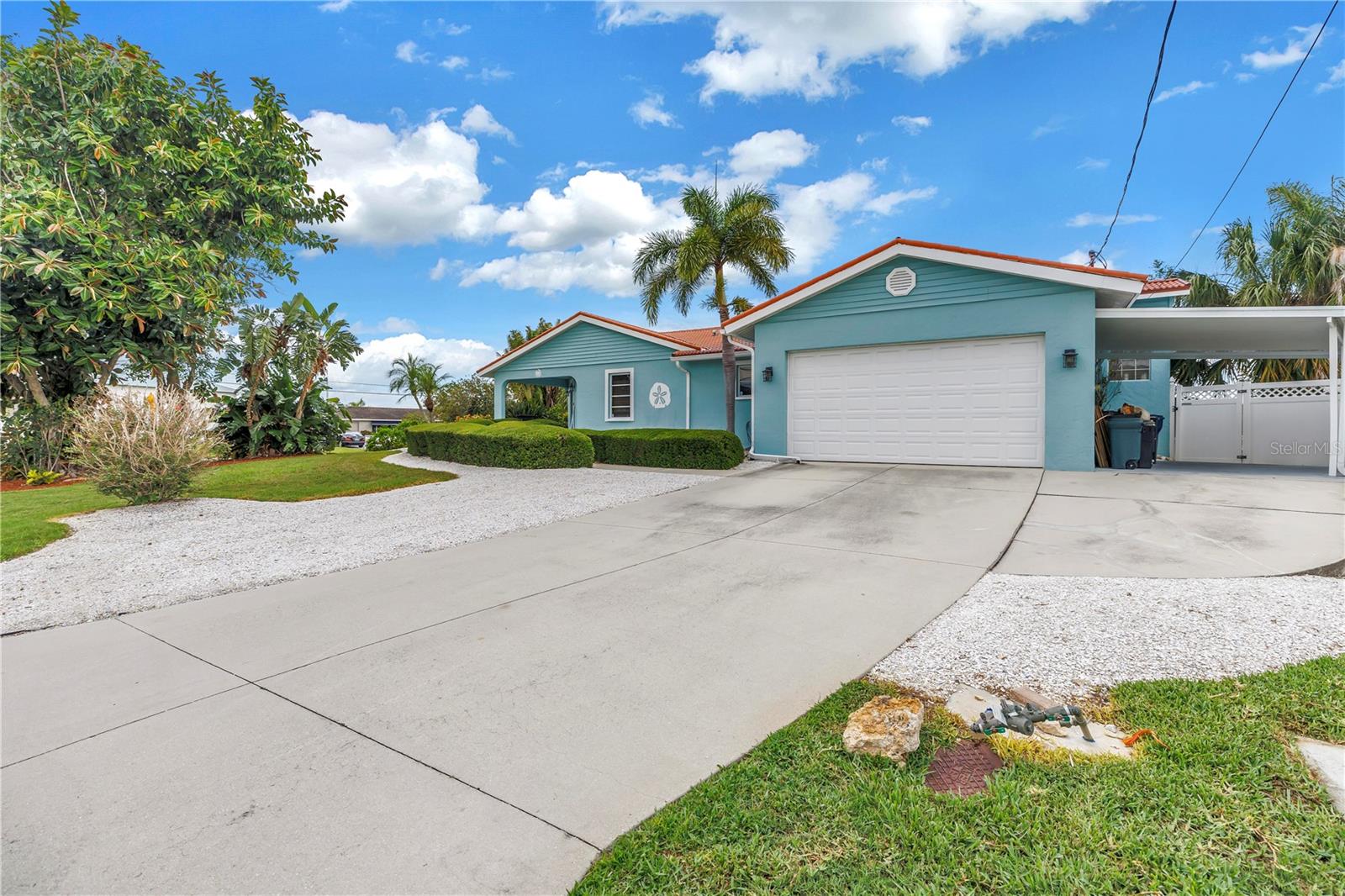 4911 PALMETTO POINT DR photo 2