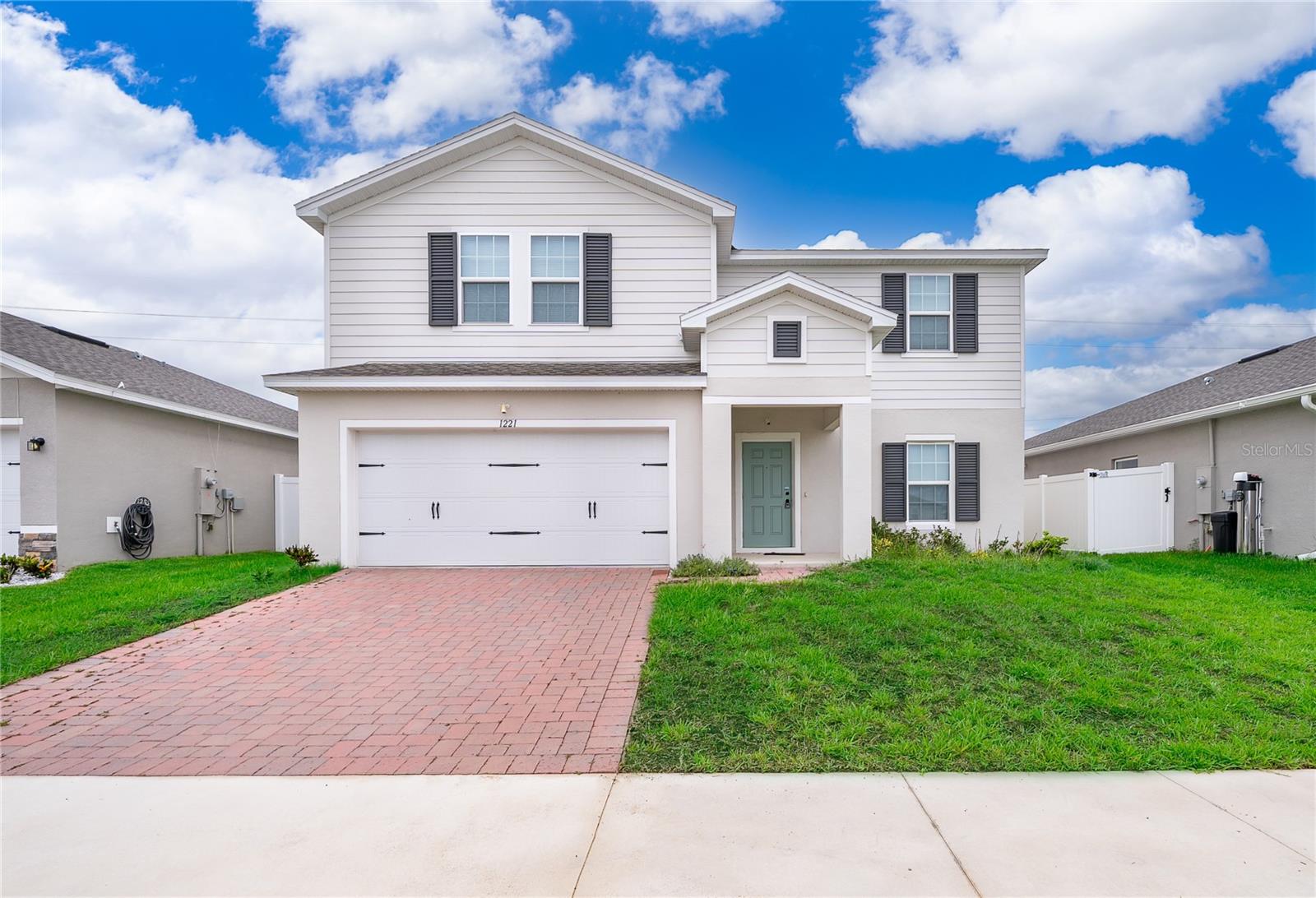Single Family Residence