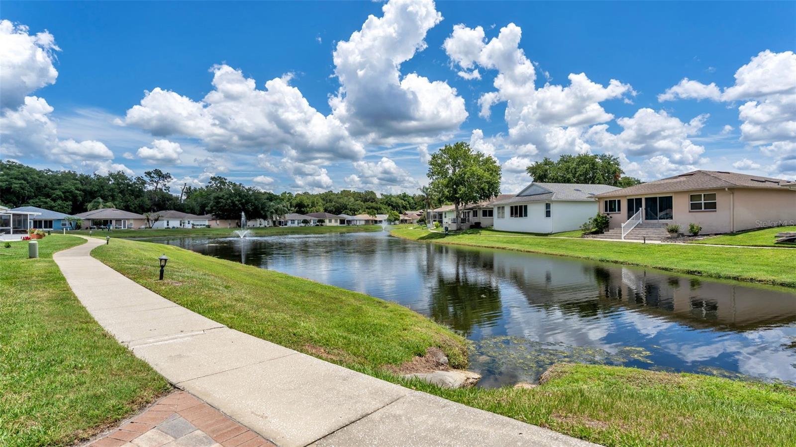 6257 SILVER LAKES DR W photo 2
