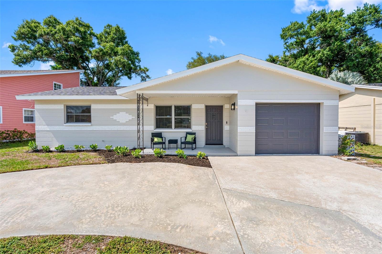 Single Family Residence