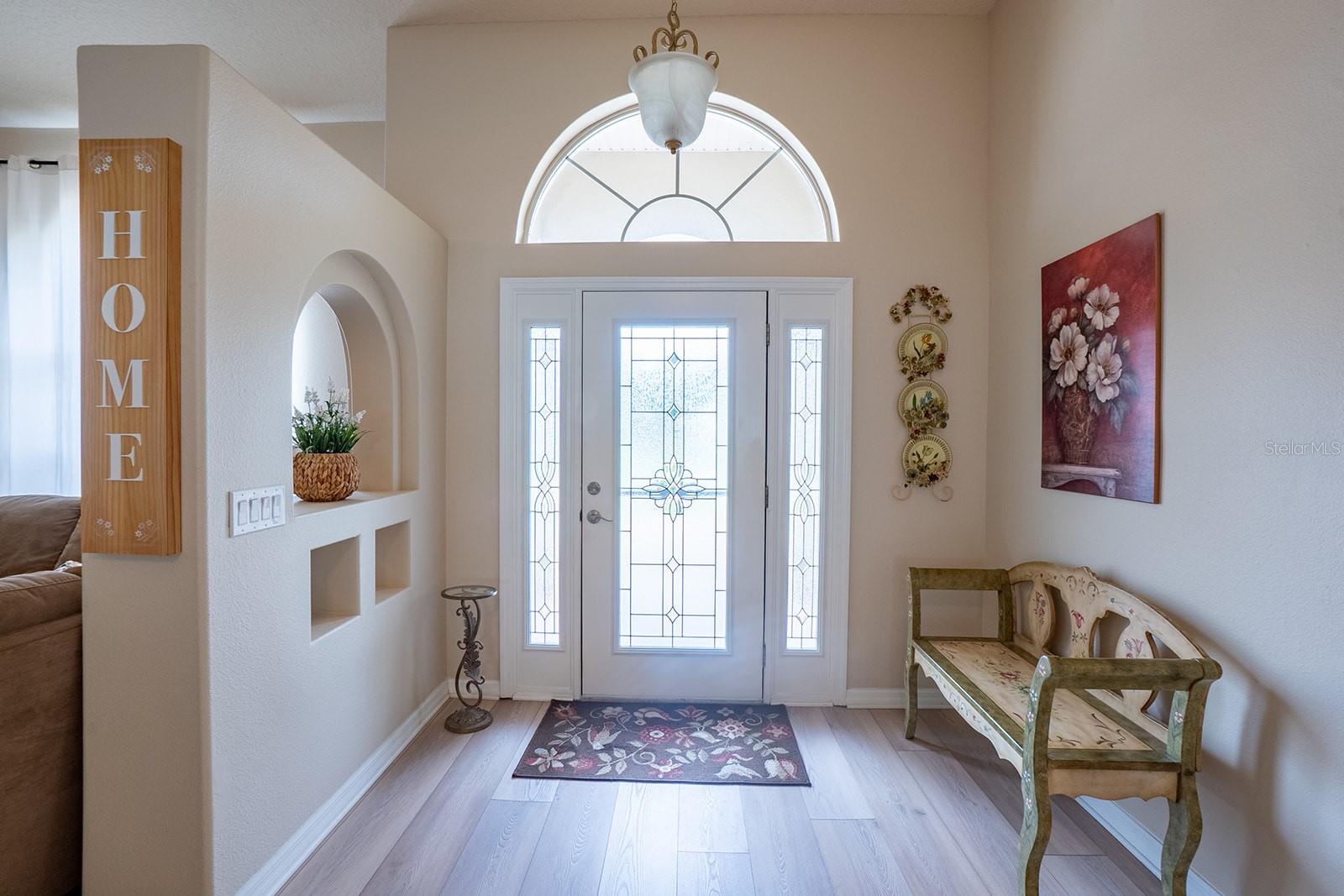 44 LEIDEL DR photo 3