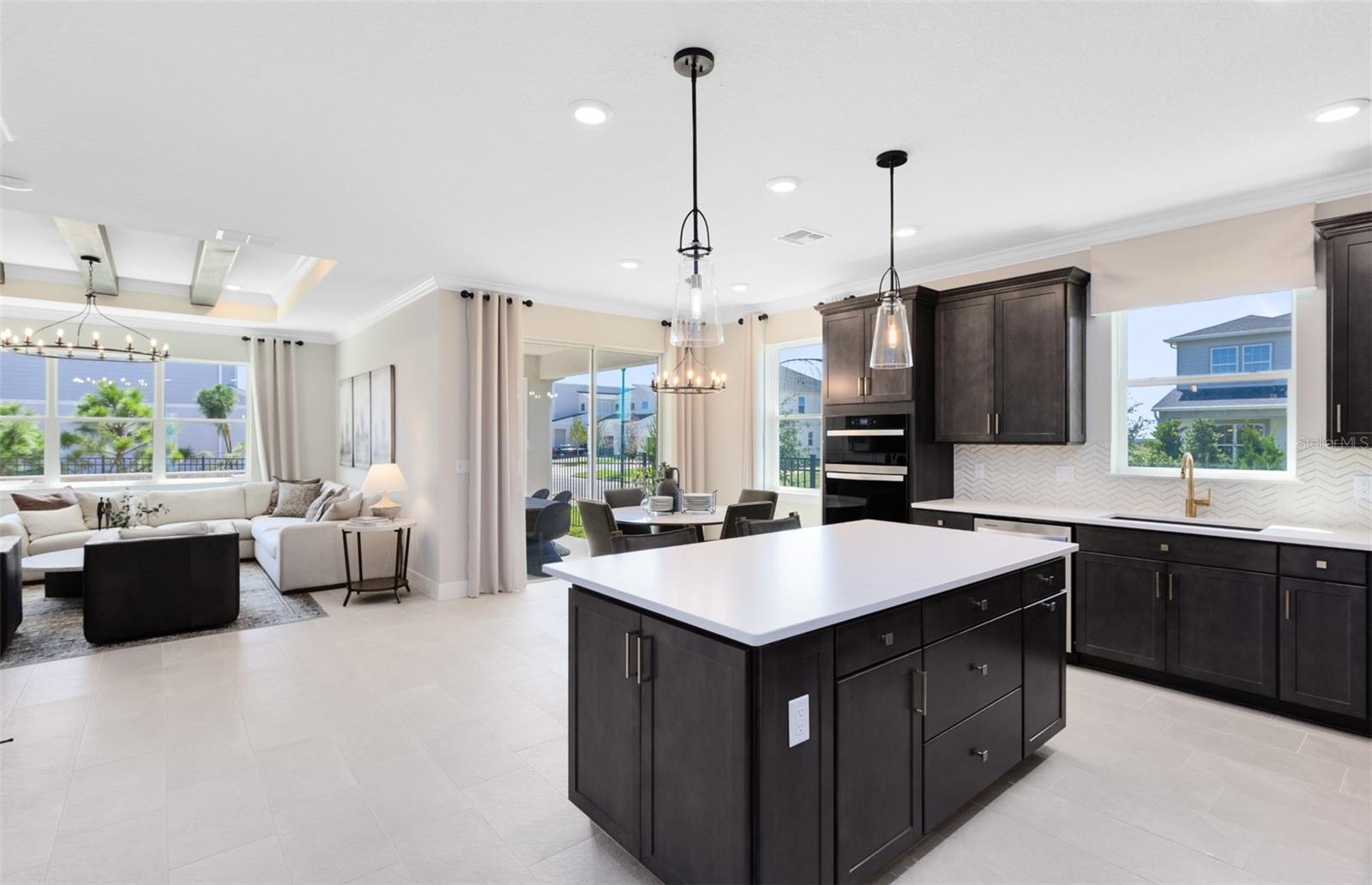 5576 SUNLIT HAVEN DRIVE photo 3