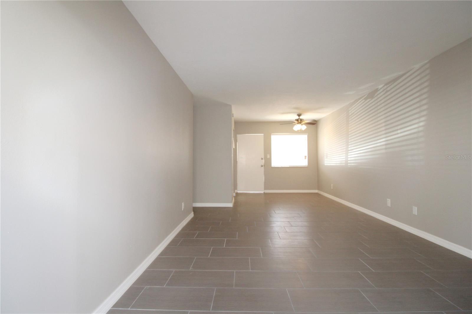 3001 BEE RIDGE RD #121 photo 5