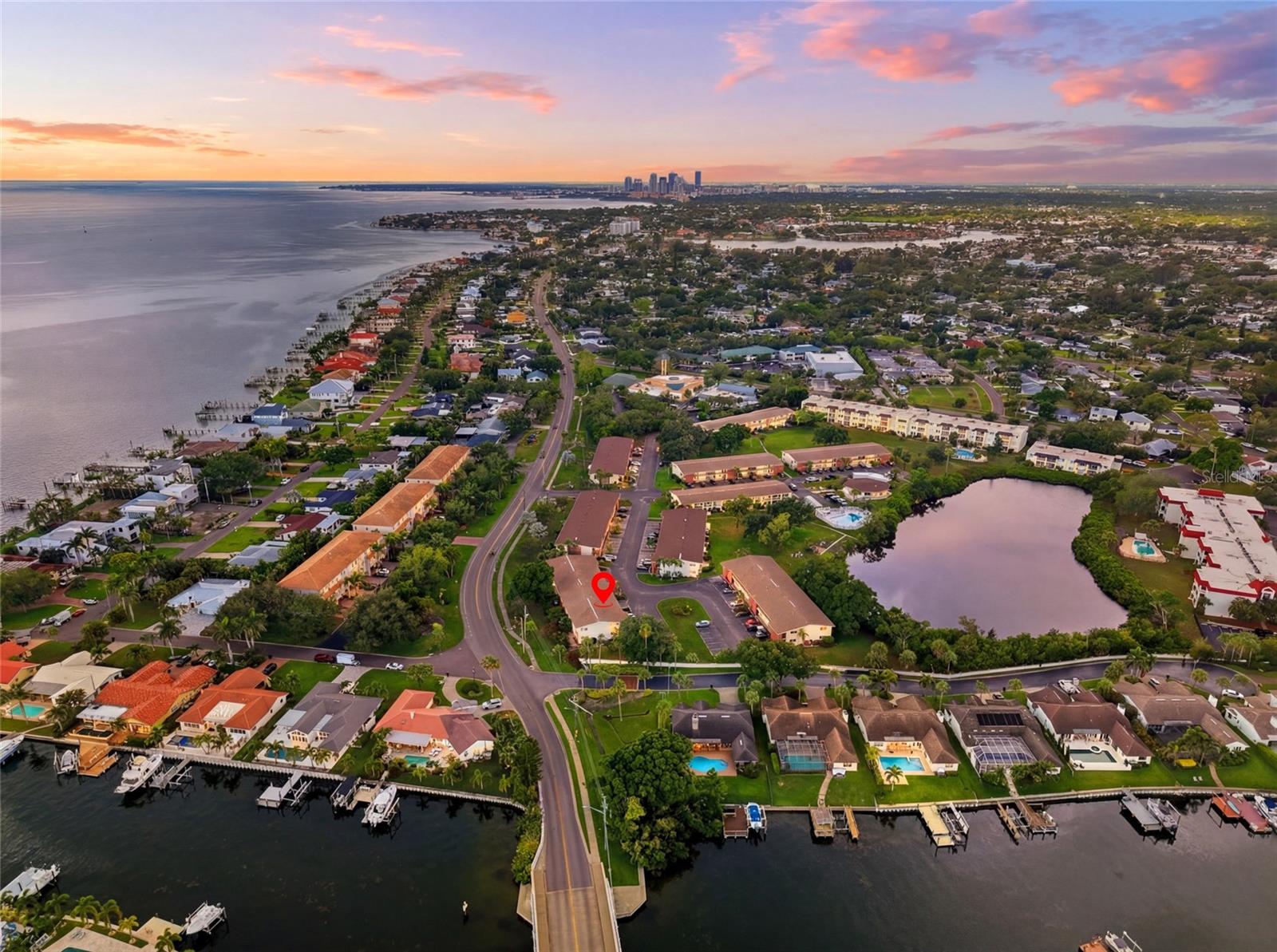 4570 OVERLOOK DR NE #284 — home for sale