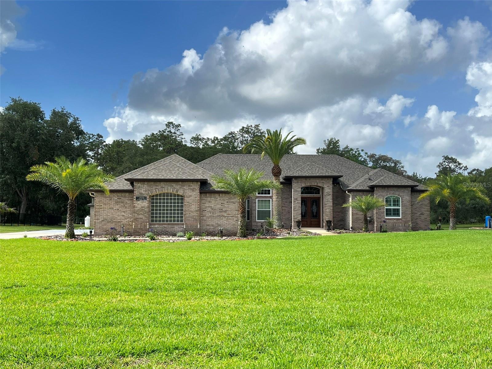 3924 SUNNYBROOK CT photo 3