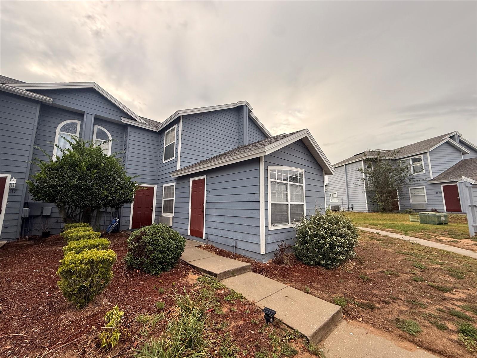 527 CARIBBEAN DR #B photo 2