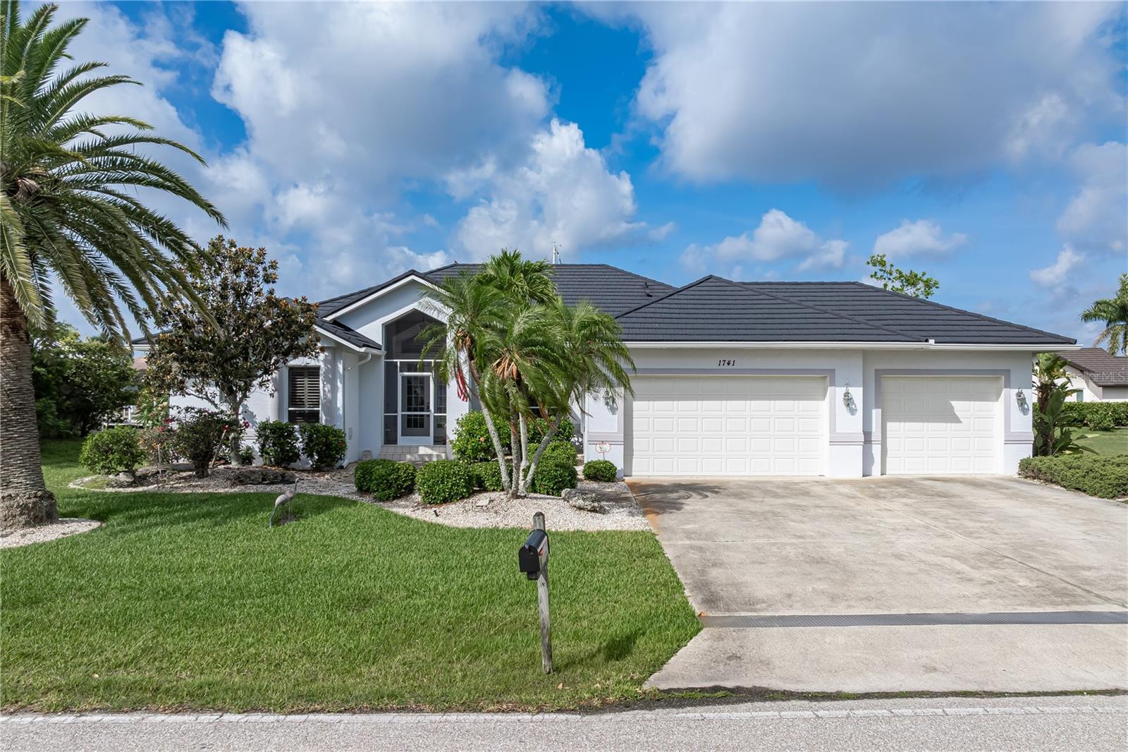 Single Family Residence