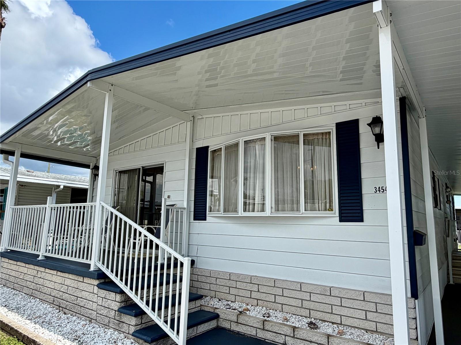 34548 VIOLET DR N photo 3
