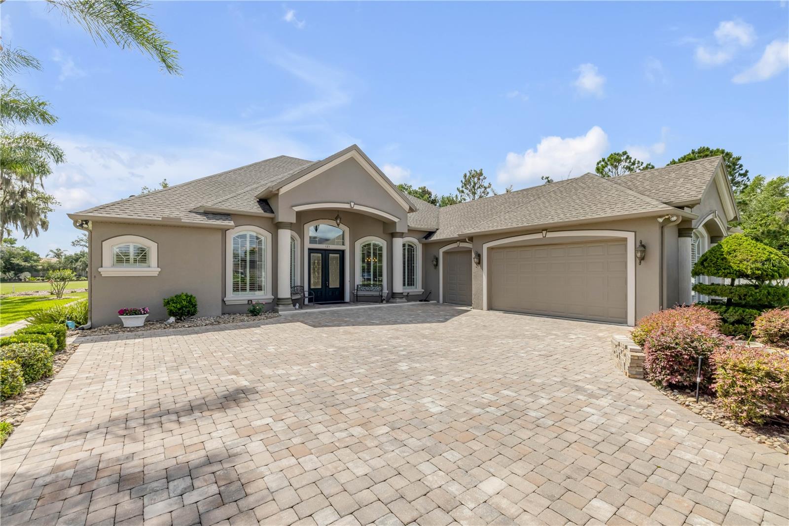 181 HAWKCREST CT photo 5