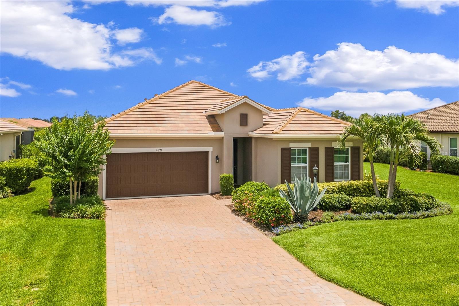 4821 TOBERMORY WAY photo 2