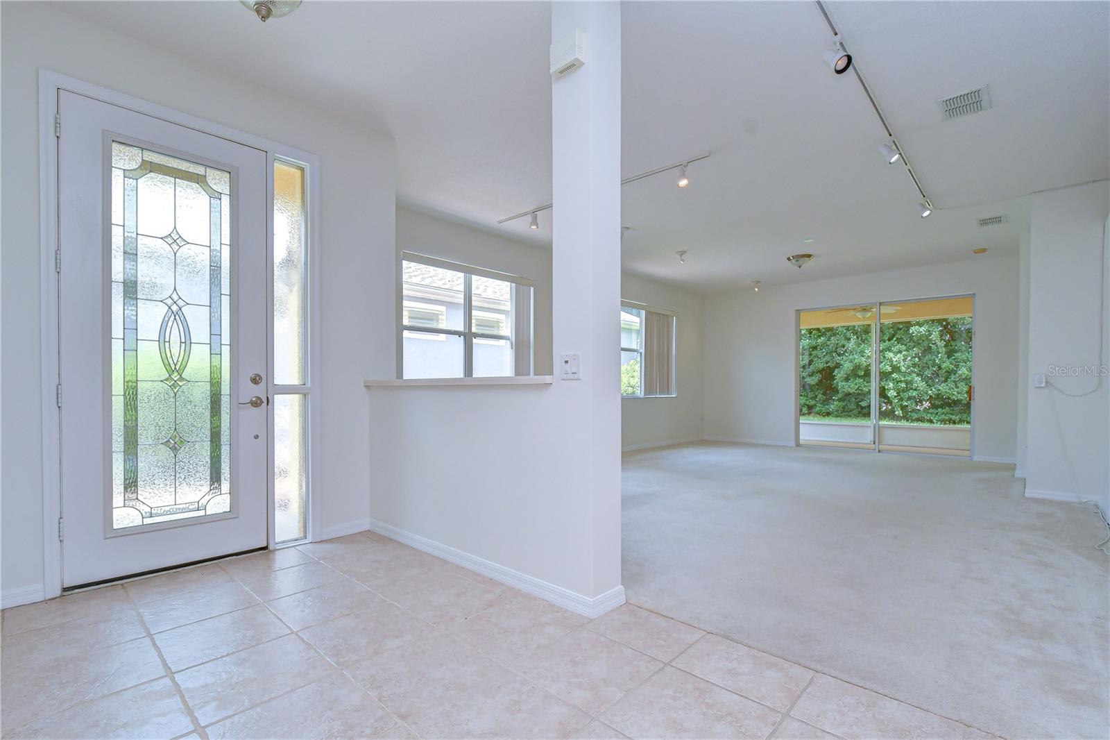 8049 SANGUINELLI RD photo 5