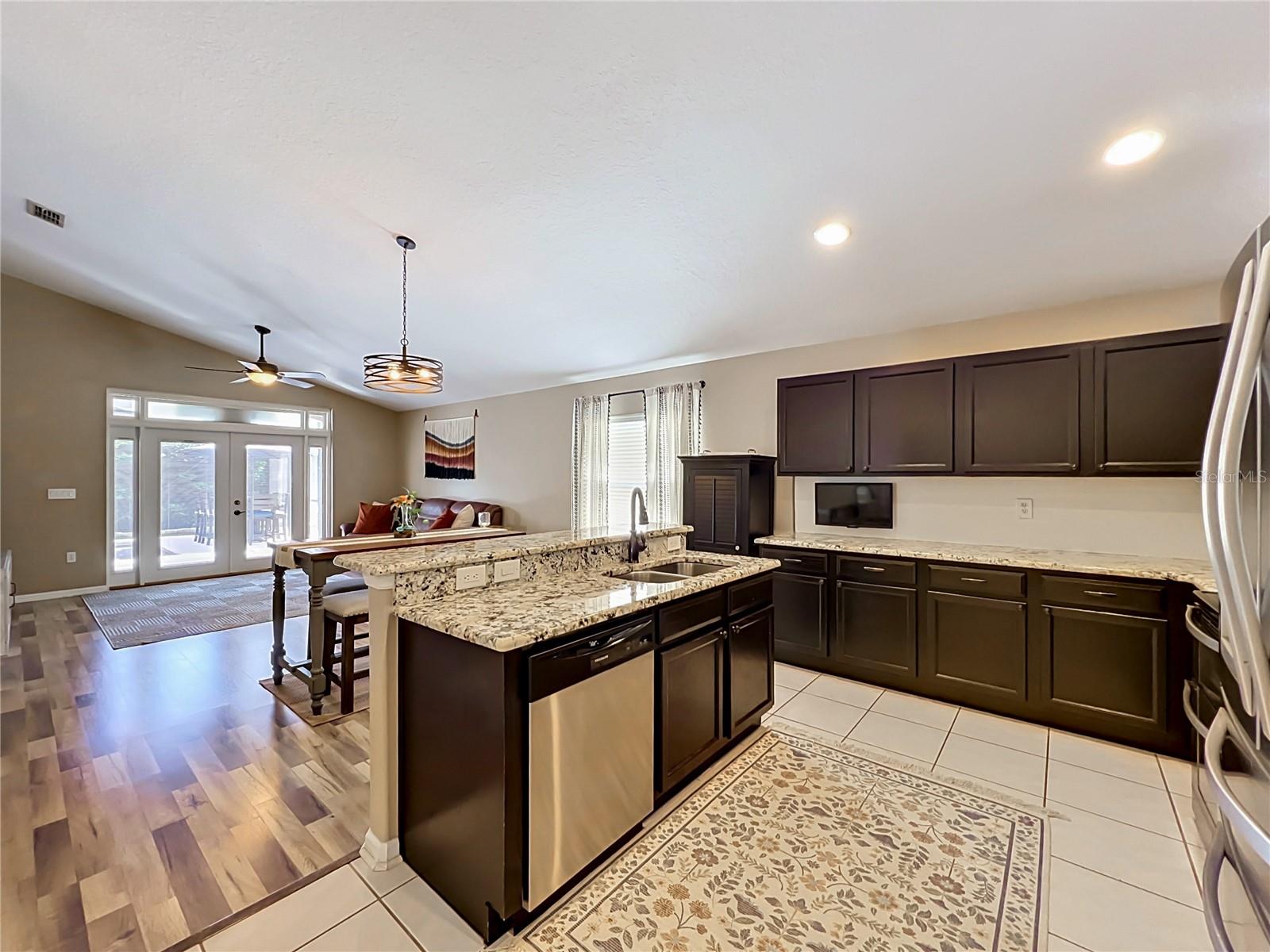 2886 SWEETSPIRE CIR photo 5