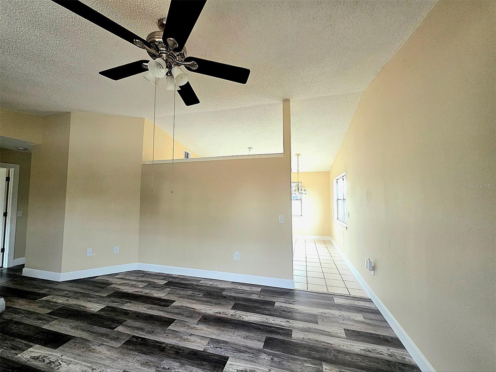 12091 CROSSGATE AVE photo 5