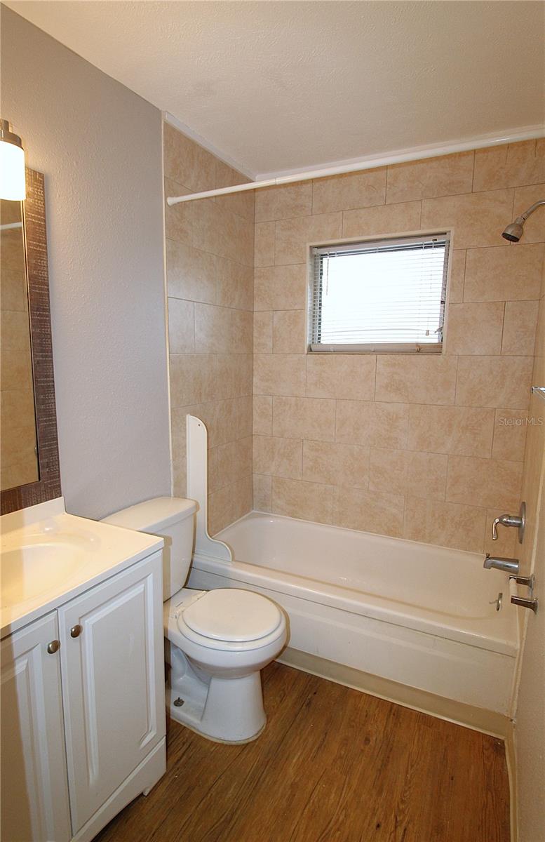 3001 BEE RIDGE RD #117 photo 5