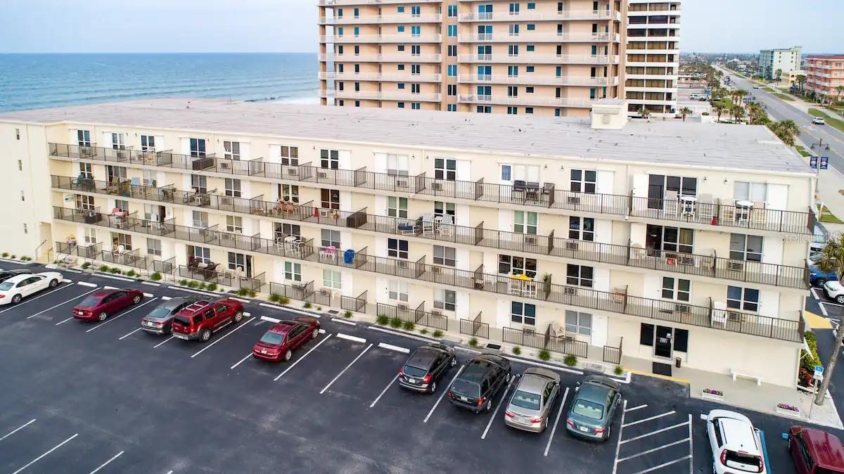 3727 S ATLANTIC AVE #1120 photo 2