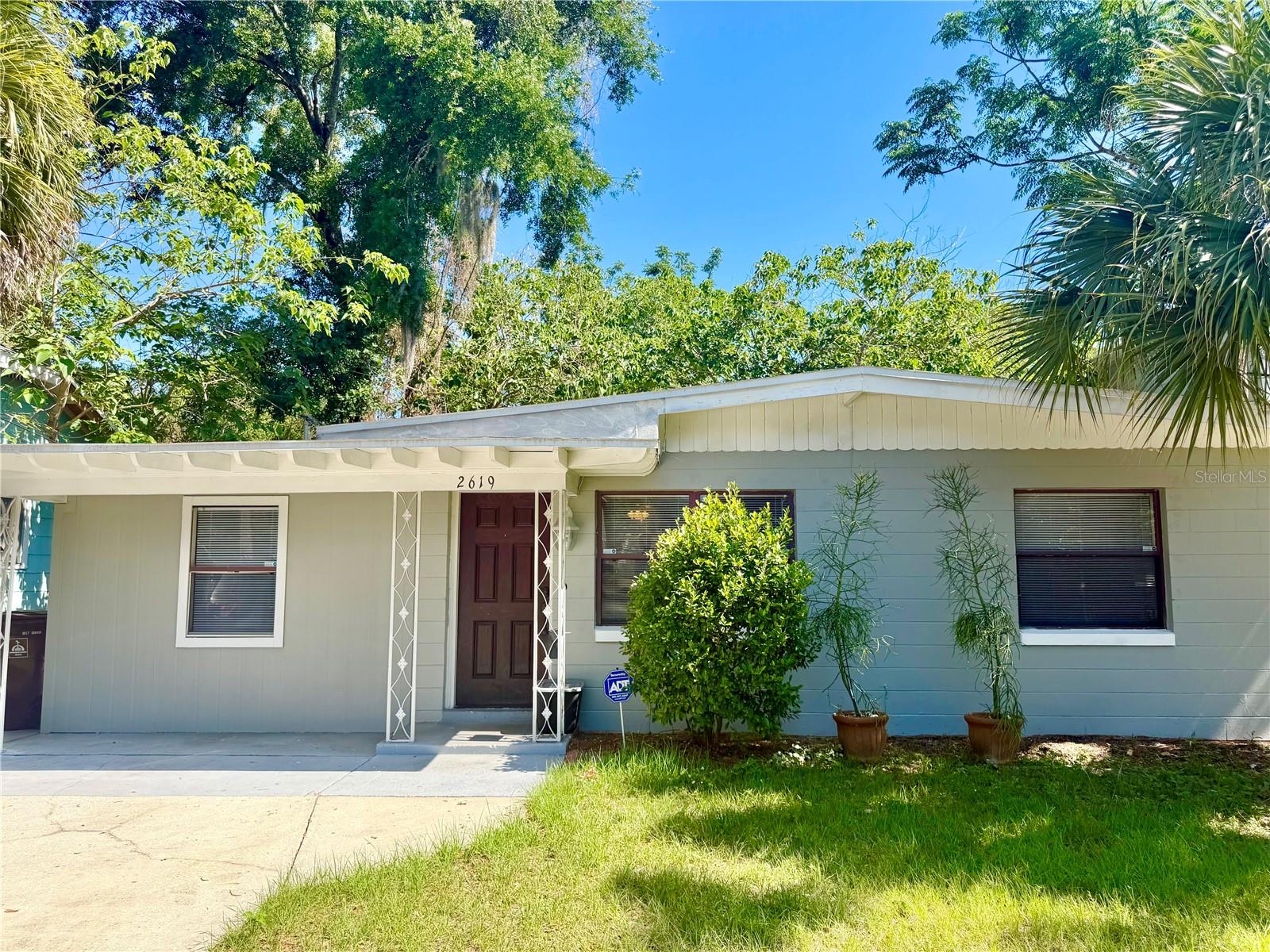 Single Family Residence