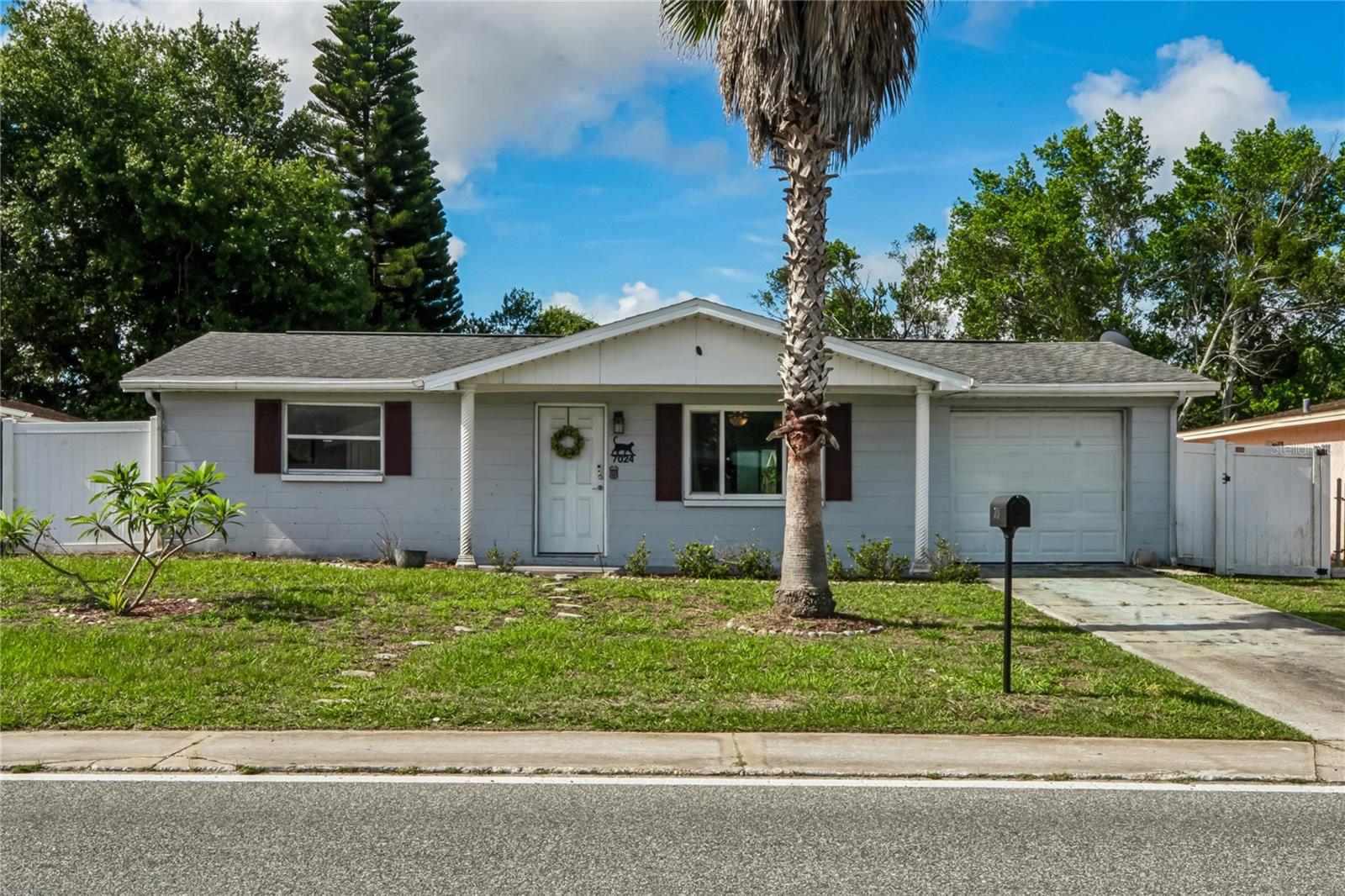 Single Family Residence