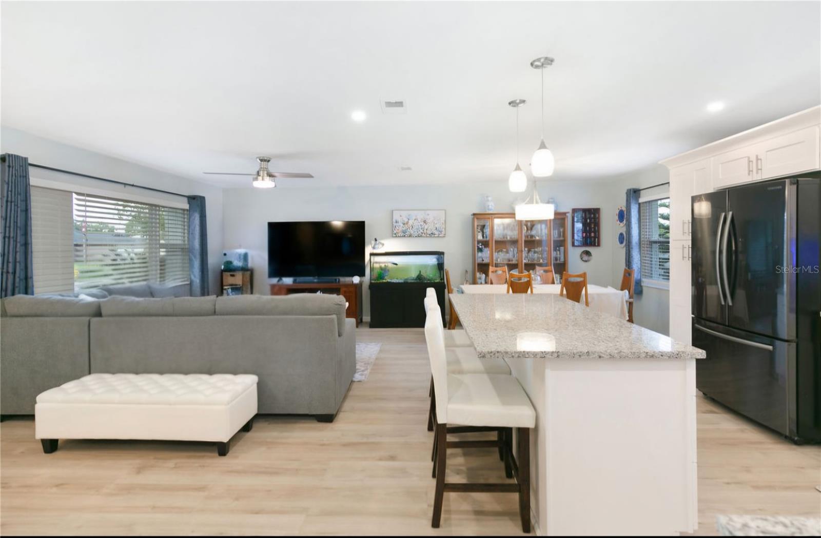 1850 ASTER DR photo 5