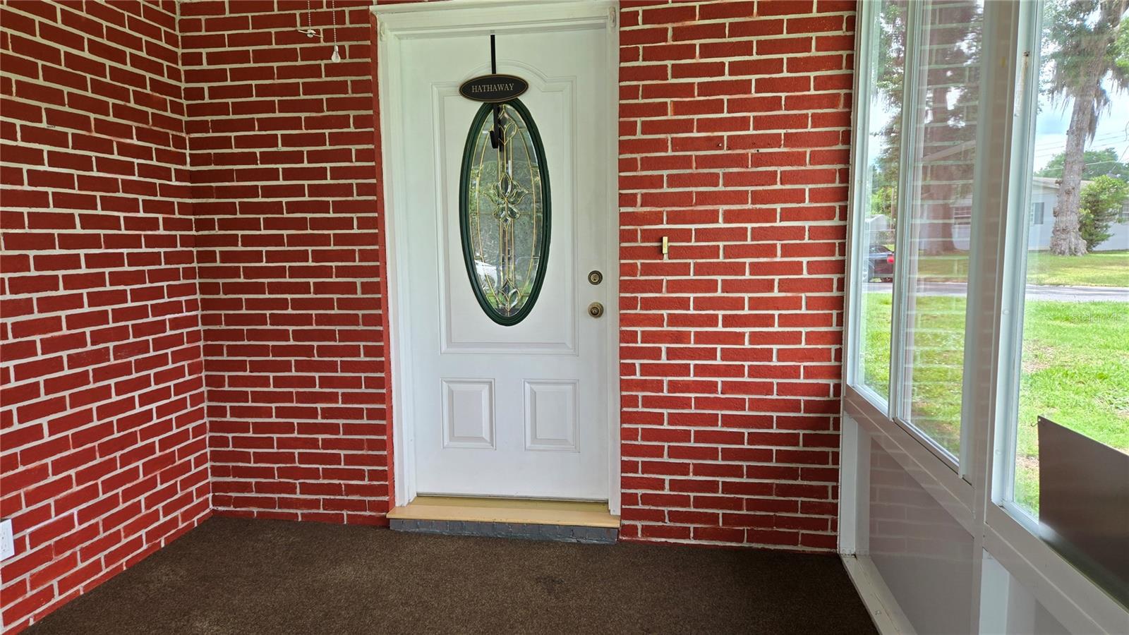 547 SE OLUSTEE AVE photo 3