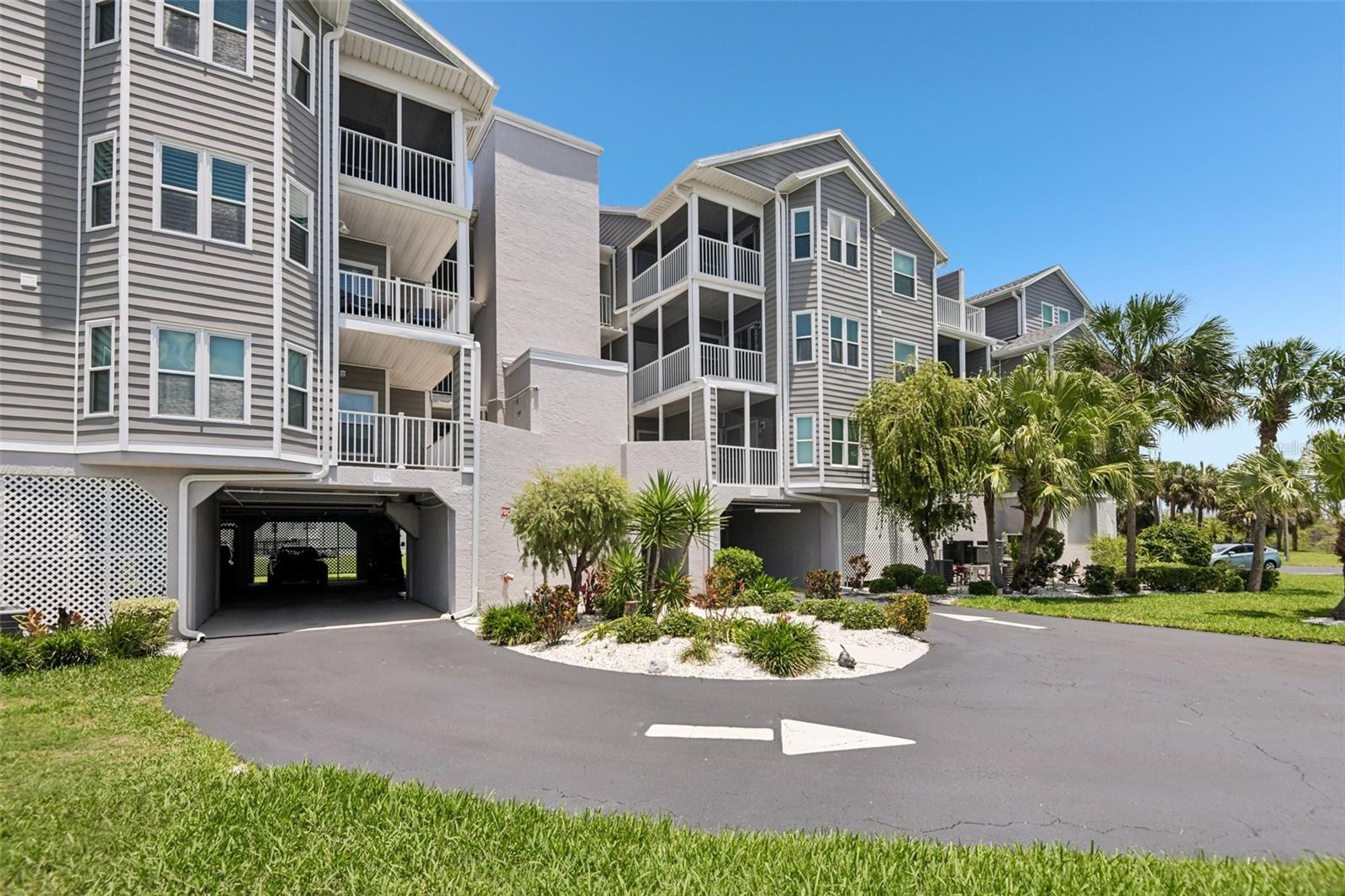 5727 BISCAYNE CT #209 photo 3