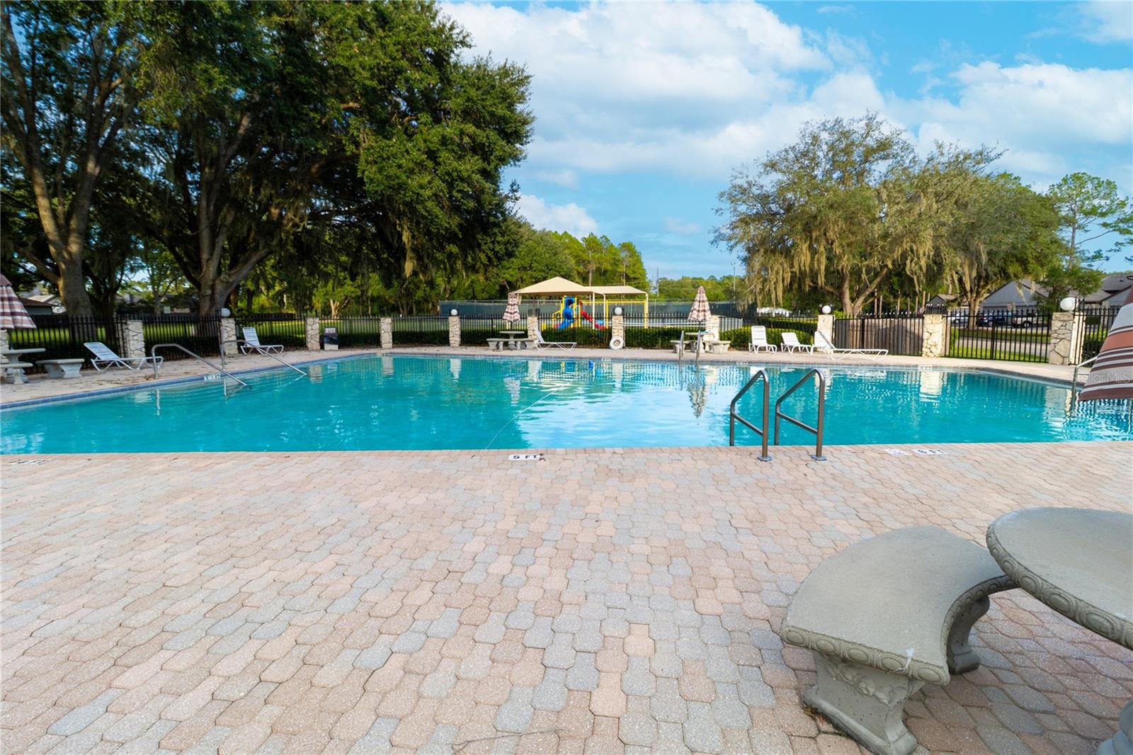 3758 NW 56TH LN photo 4