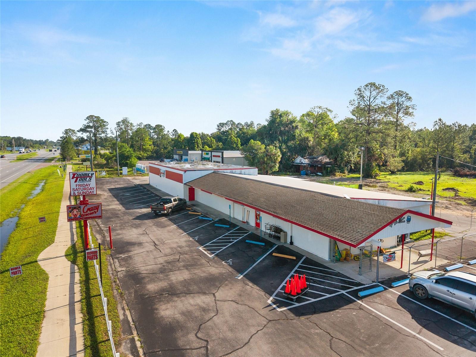 17313 NE US HWY 301 photo 5