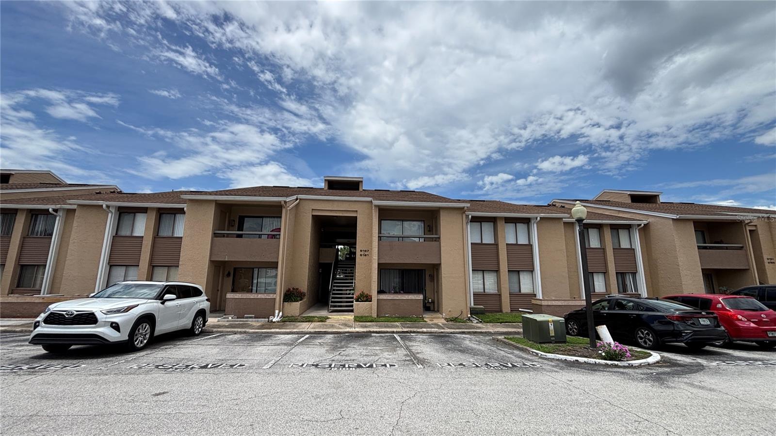 5169 VINELAND RD #B208 photo 3