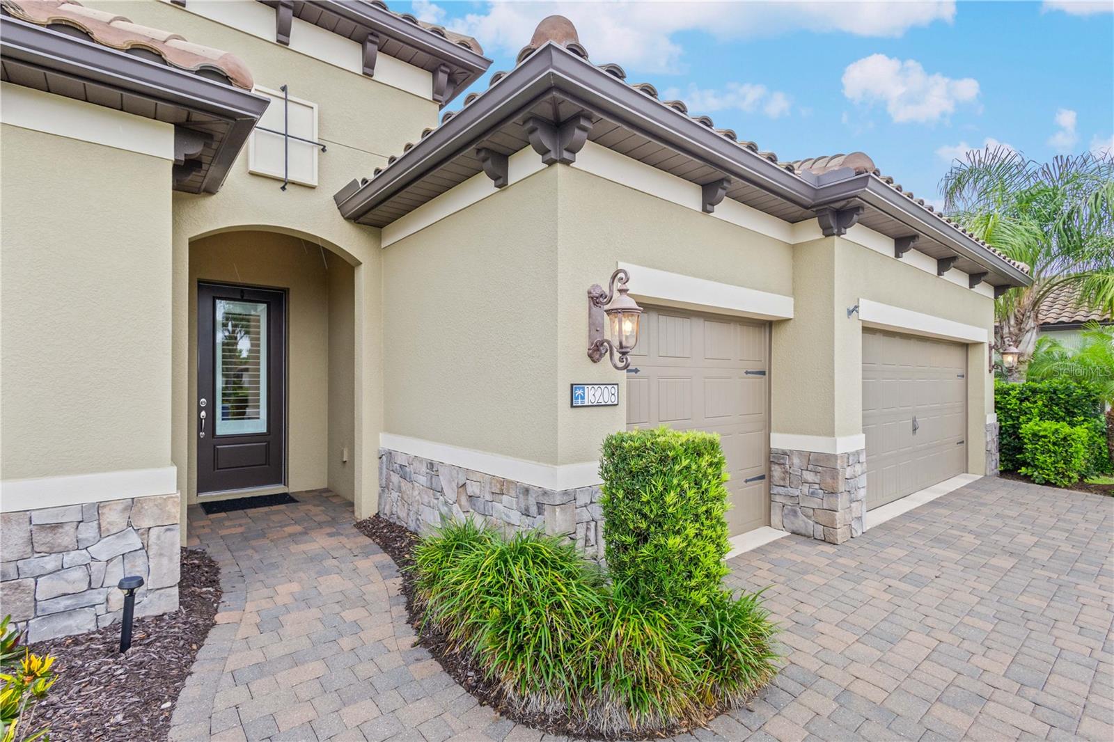13208 INDIGO WAY photo 3