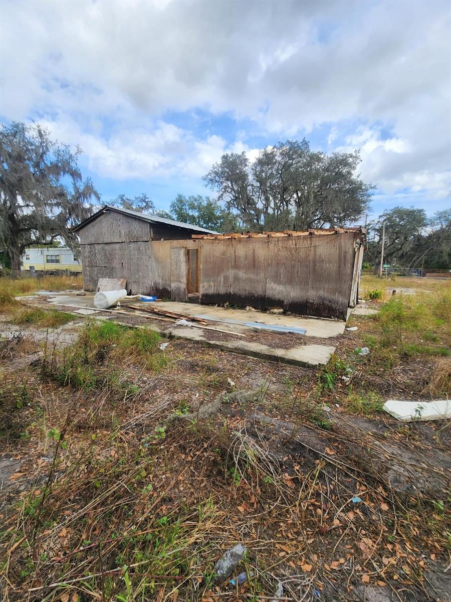 1409 WILKINSON DR photo 4