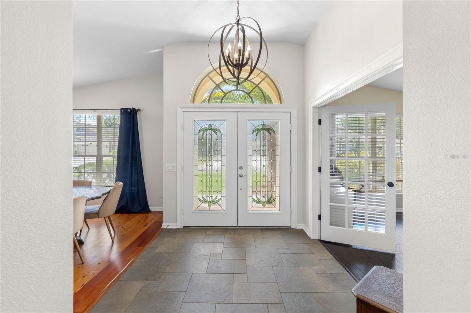 9104 CYPRESS KEEP LN photo 3