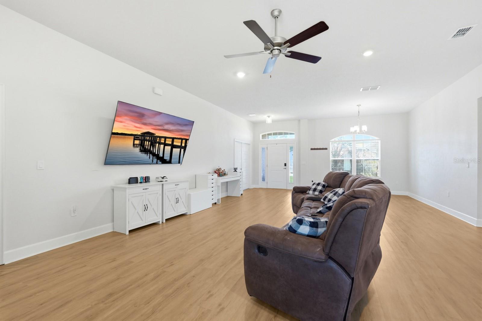 120 BREN MAR LN photo 5