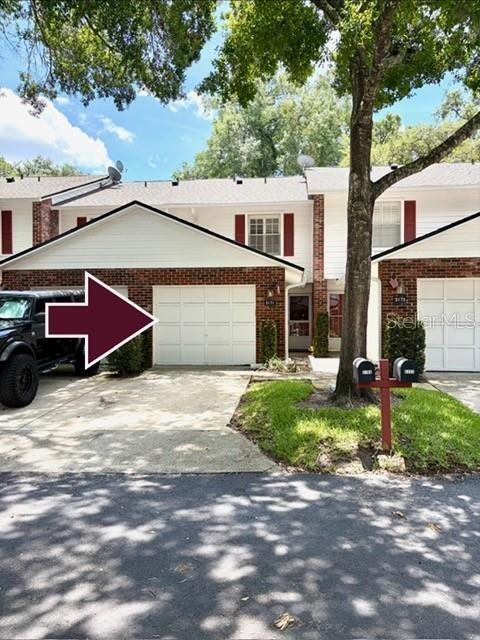 5171 LAZY OAKS DR photo 2