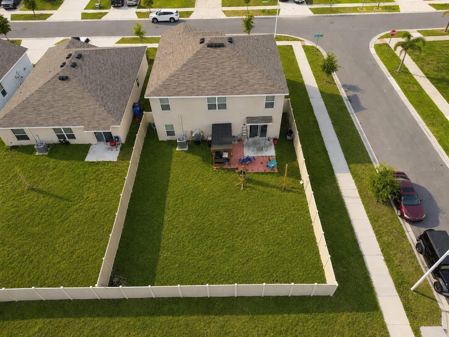5480 LOGAN CAVE AVE photo 4