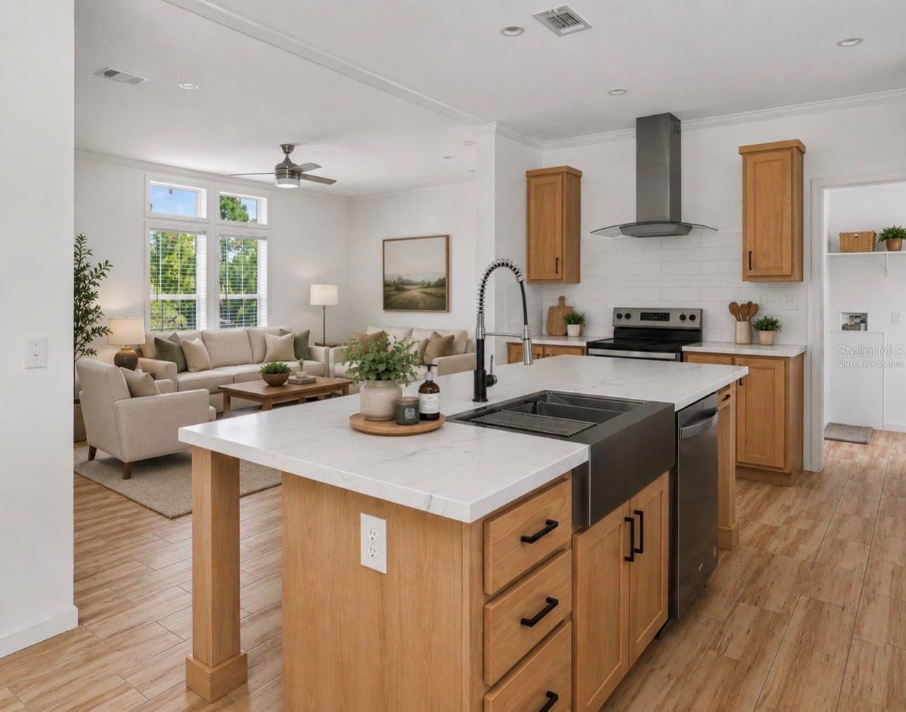 8388 DALEWOOD DR photo 3