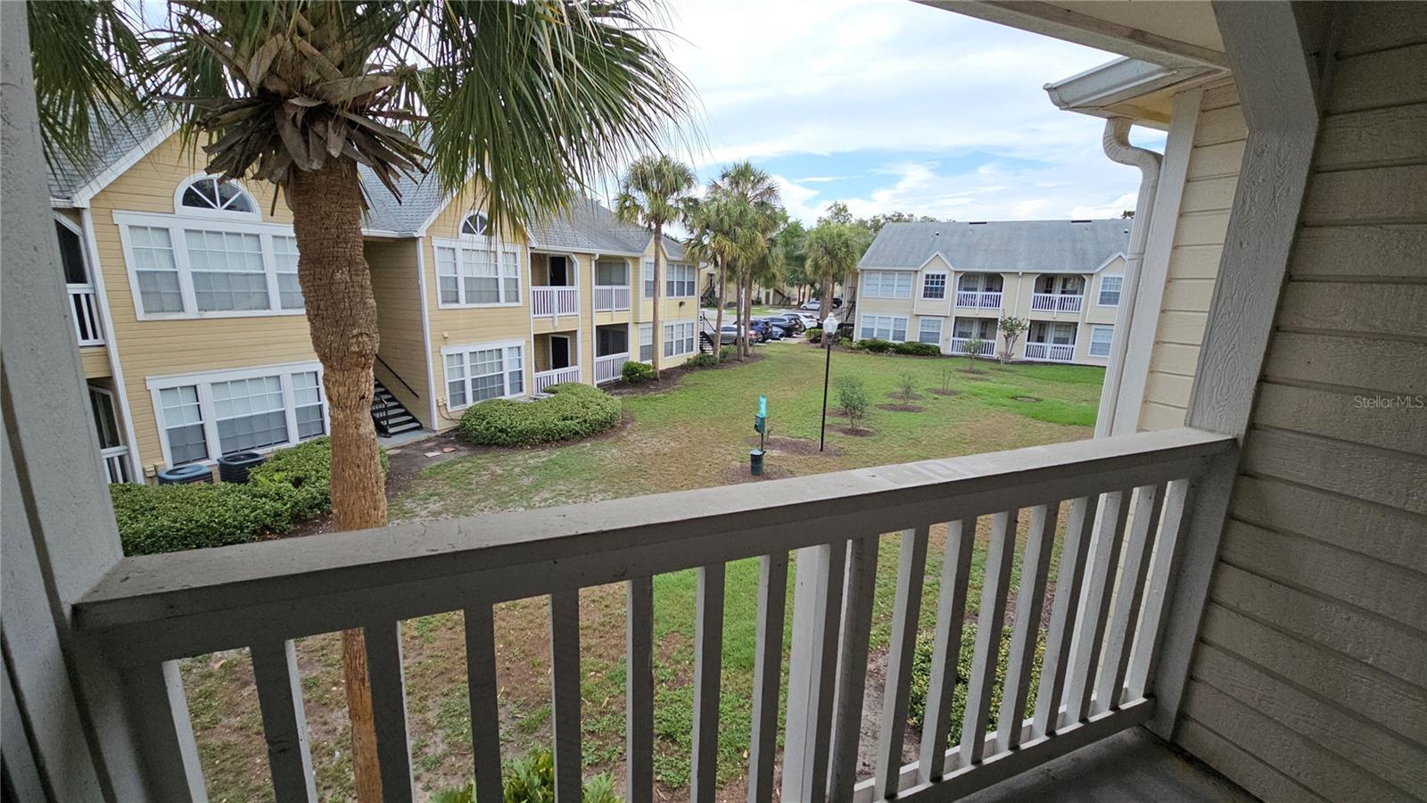 1075 S HIAWASSEE RD #922 photo 3