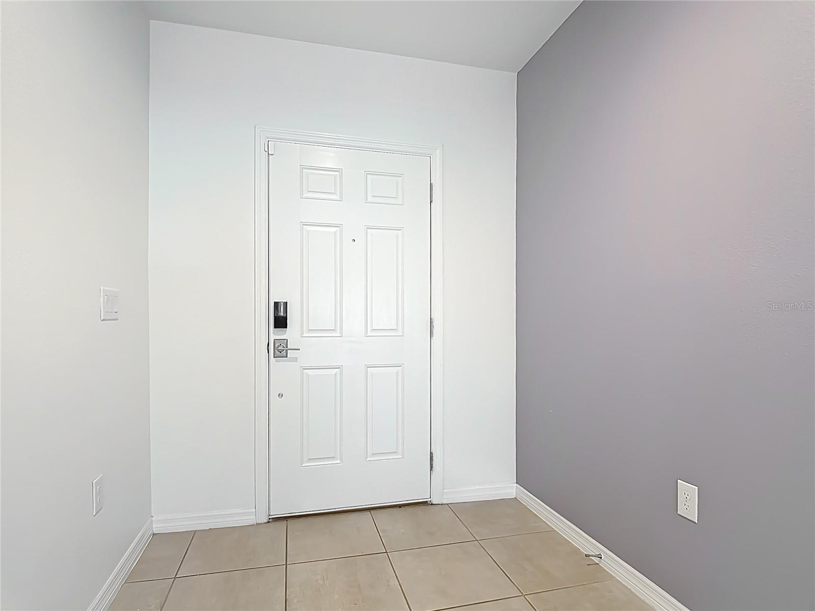 4291 SOUTHERN VISTA LOOP photo 5