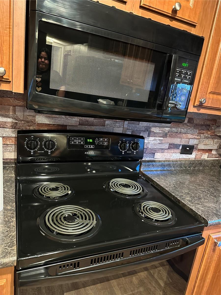 1414 EVA AVE photo 2