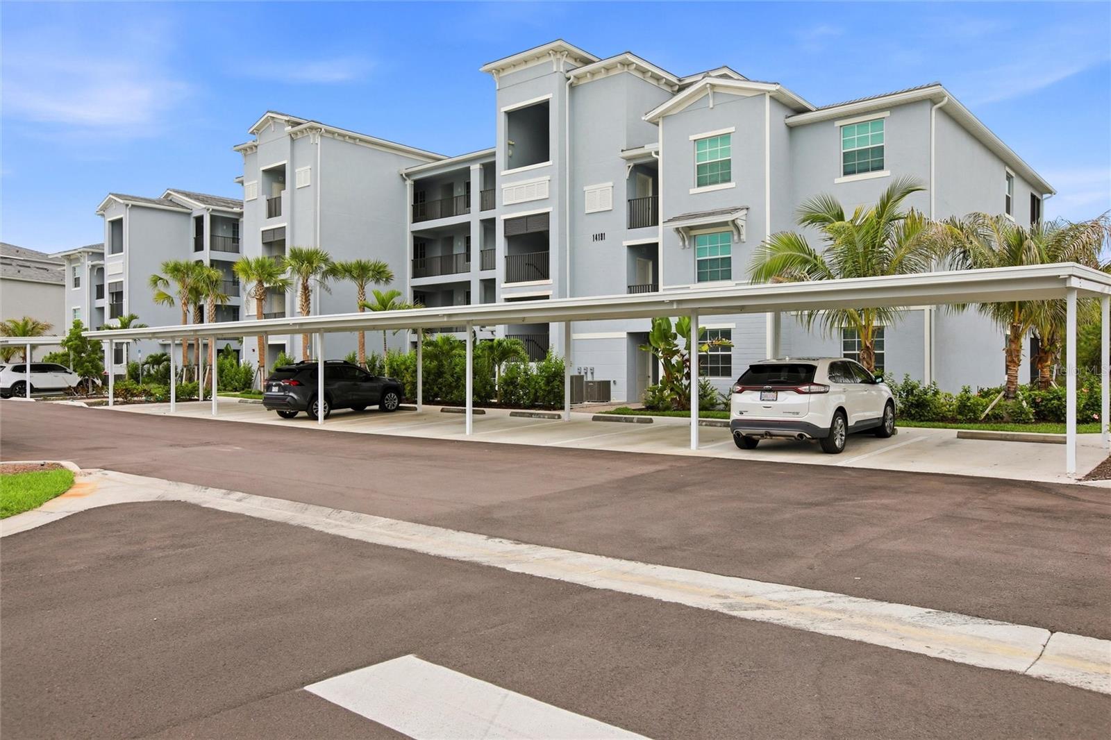 14191 HERITAGE LANDING BLVD #1216 photo 2