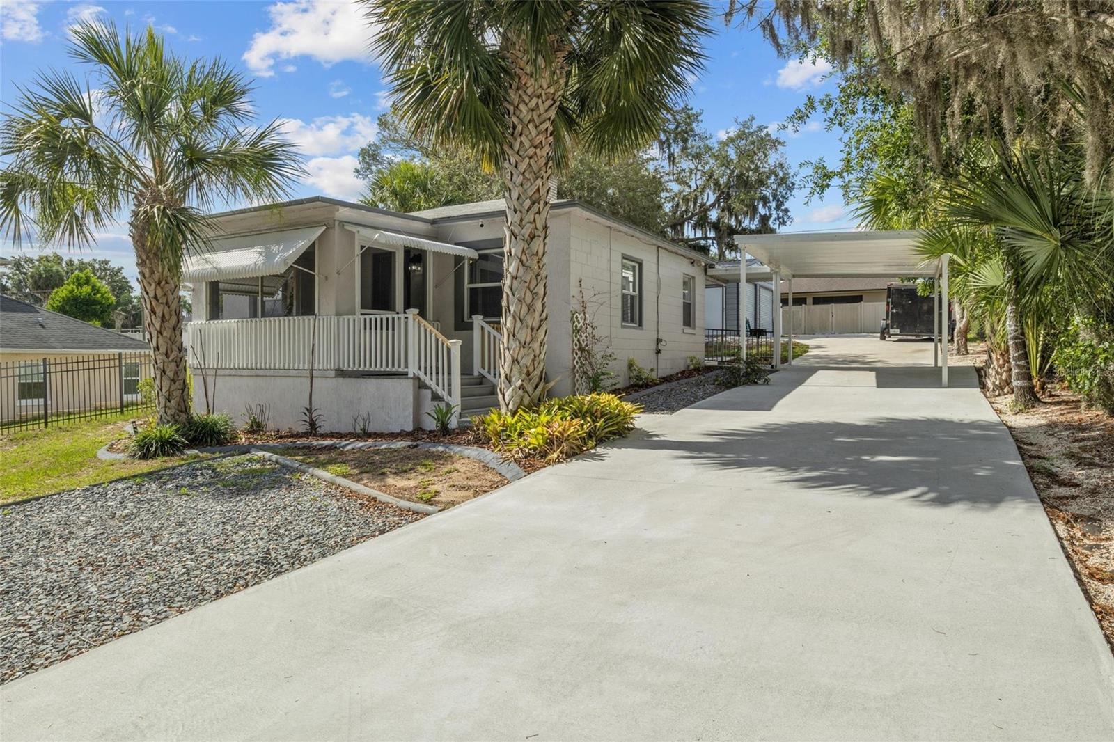 205 W MAPLE ST — home for sale