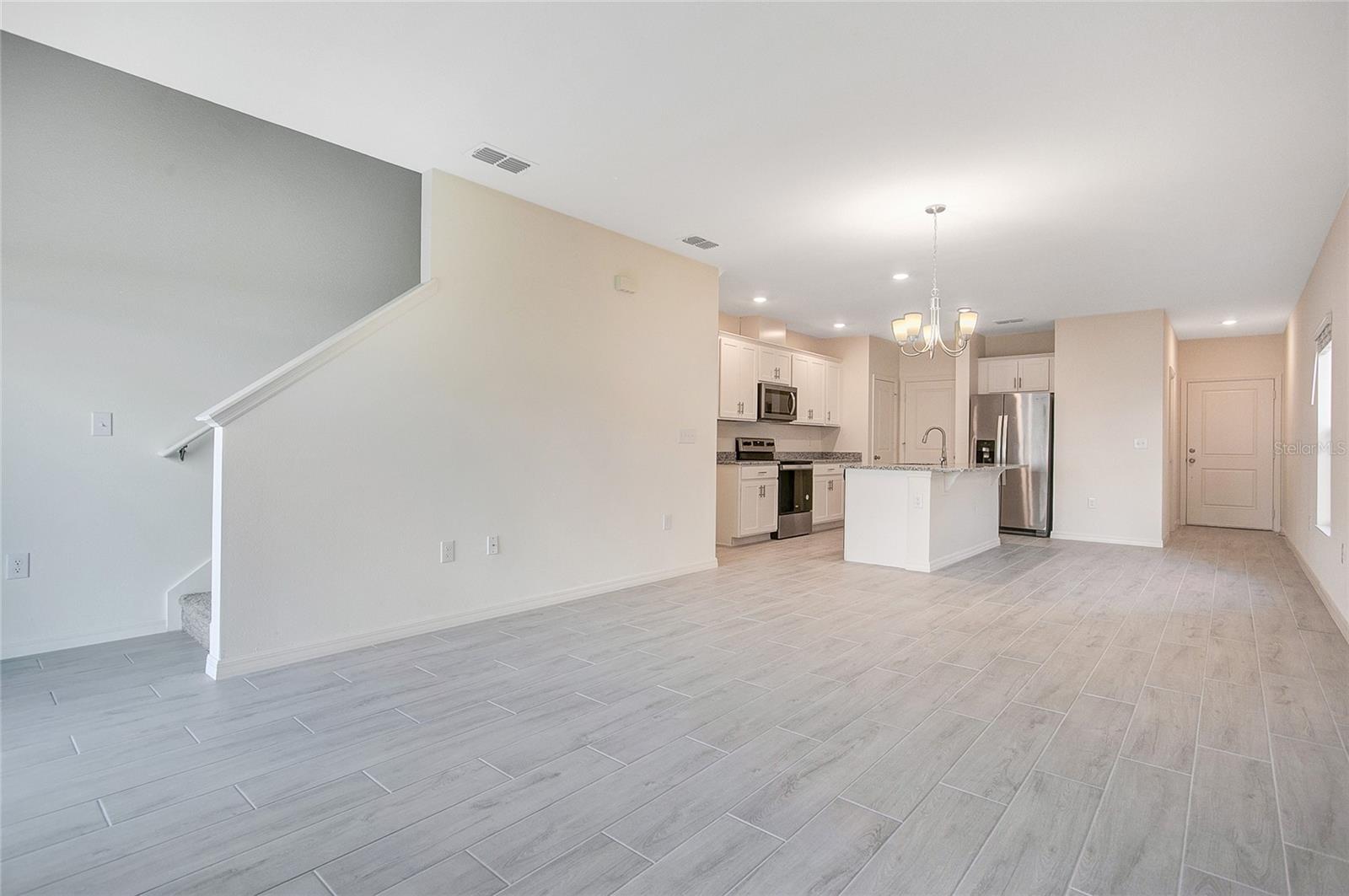 1460 MIRABELLA CIR photo 5
