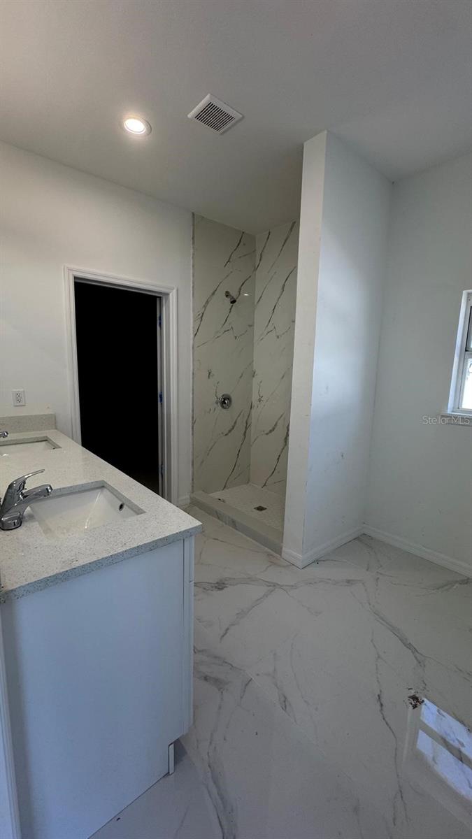 5124 ANDRIS ST photo 5