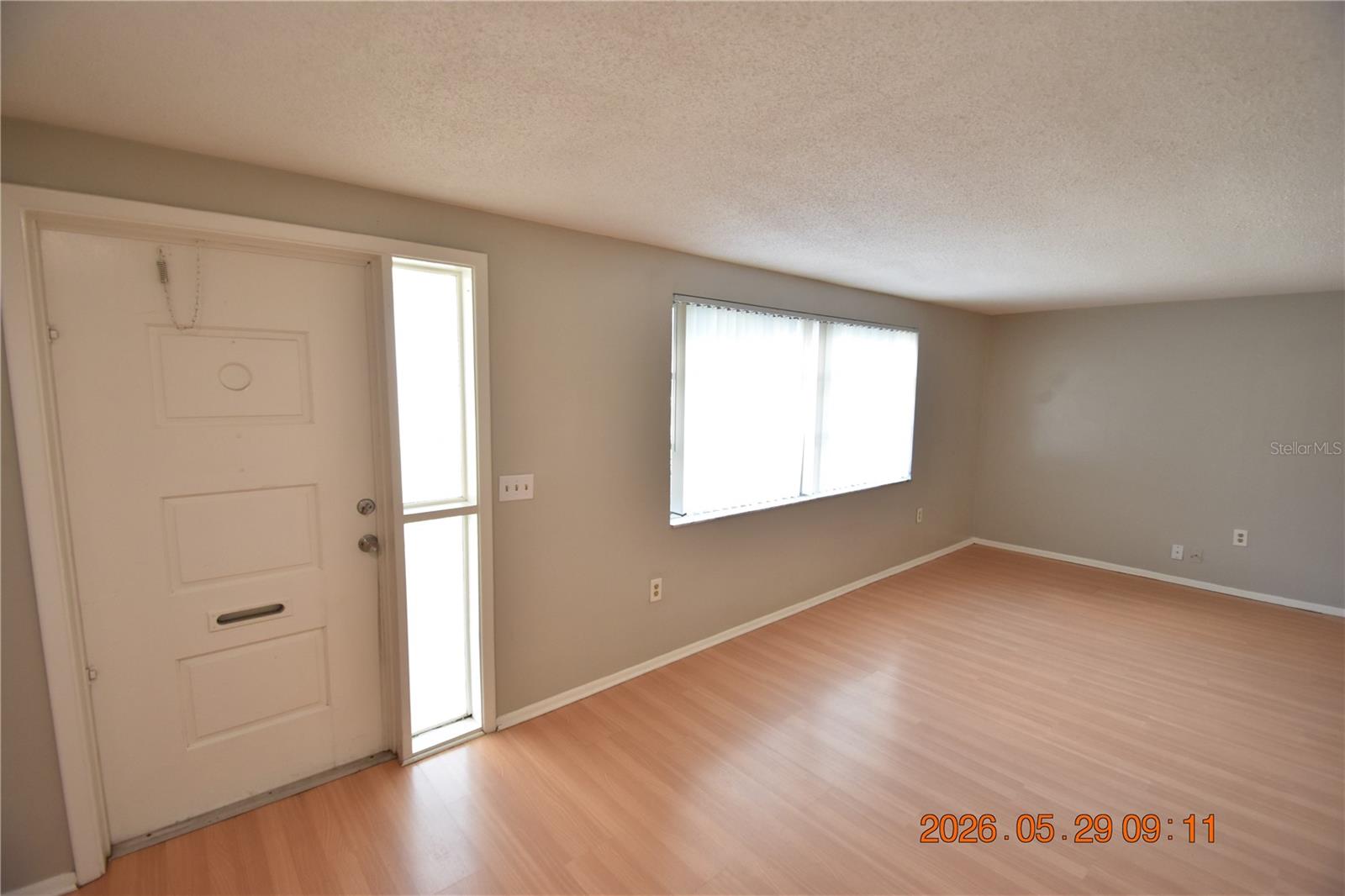 10816 PICCADILLY RD photo 3